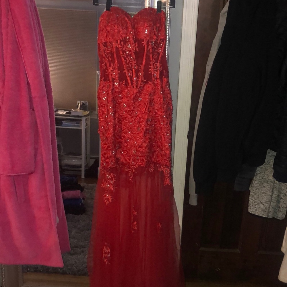 Prom dress